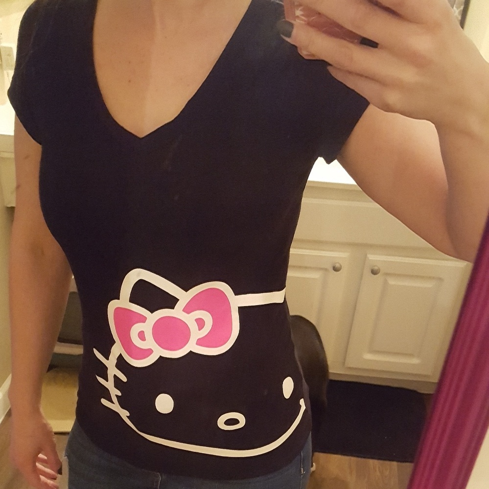 ⚡Hello Kitty T-shirt